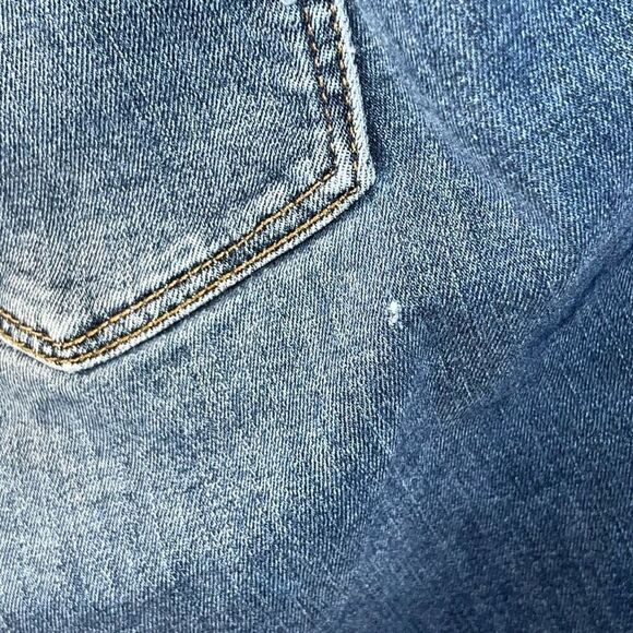 A.N.A. Mid Rise Skinny Stretch Women’s 24W Blue Denim Jeans Minor Distressing - Picture 6 of 7